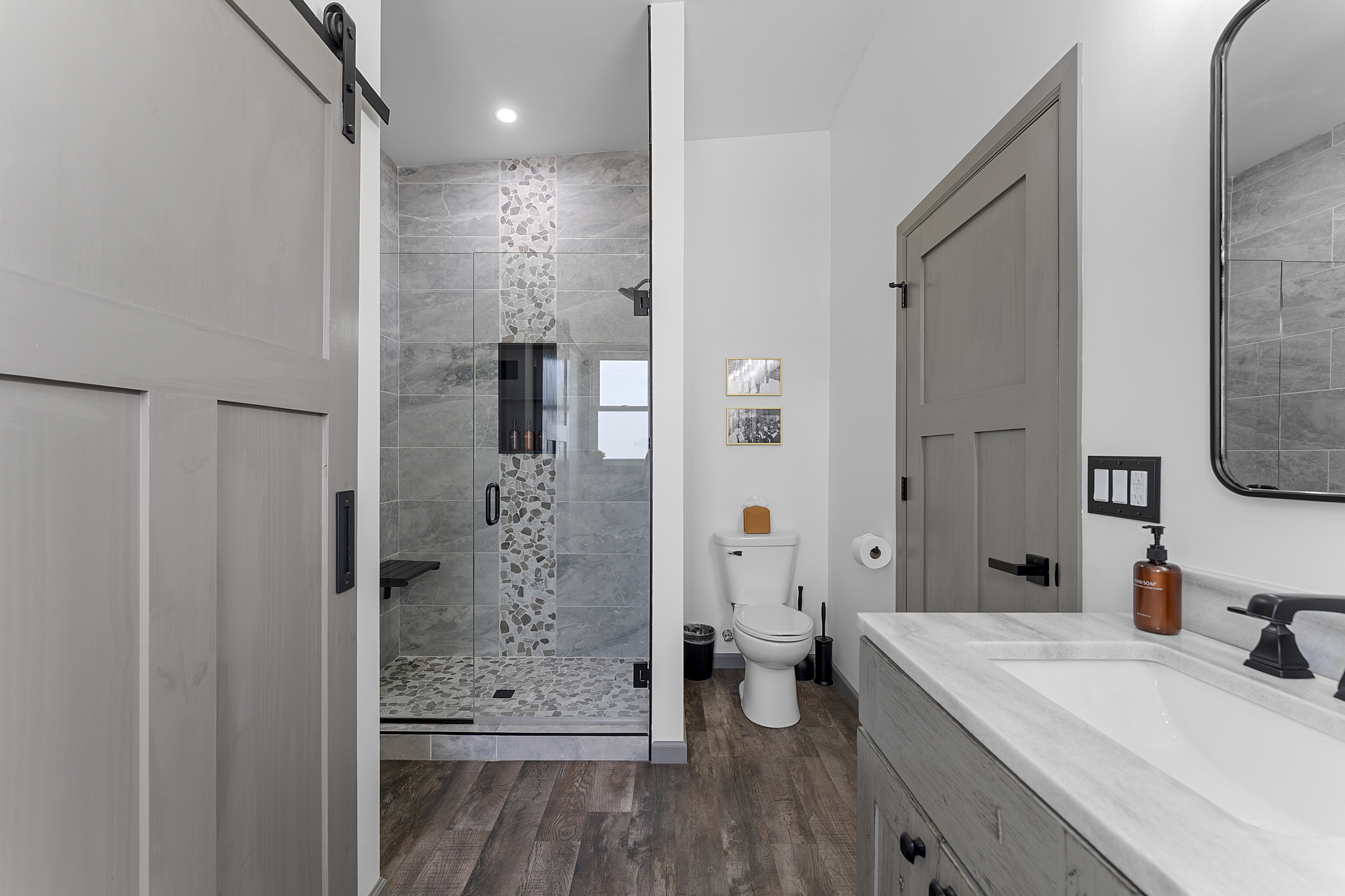 Ensuite