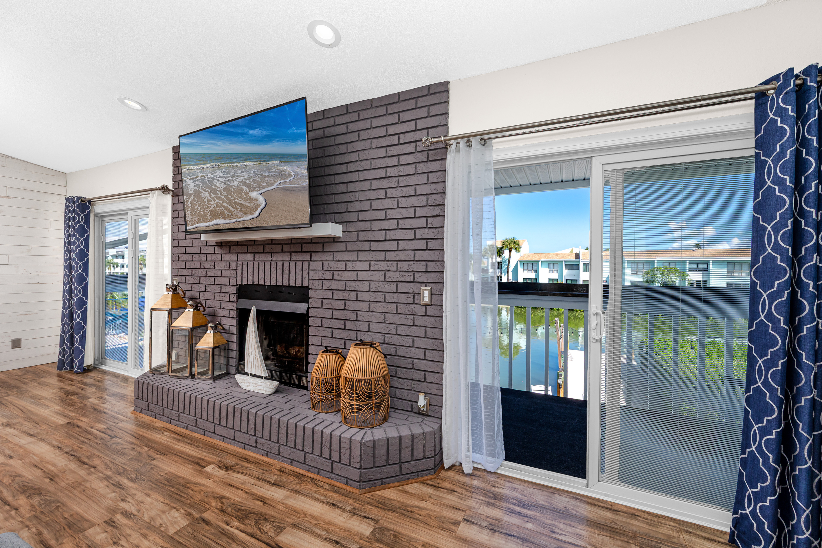 Smart Tv in Livingroom