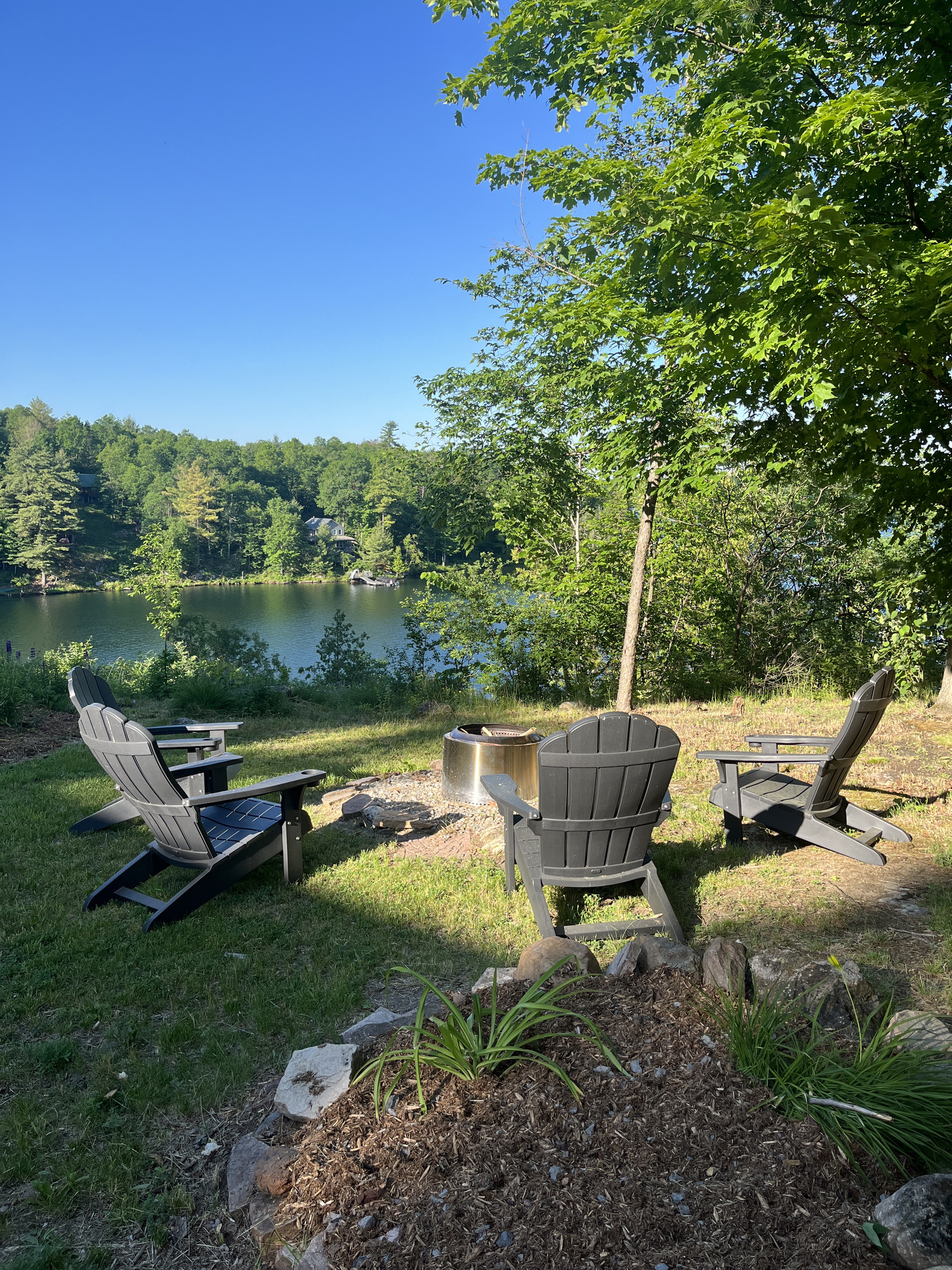 Fire pit with seating