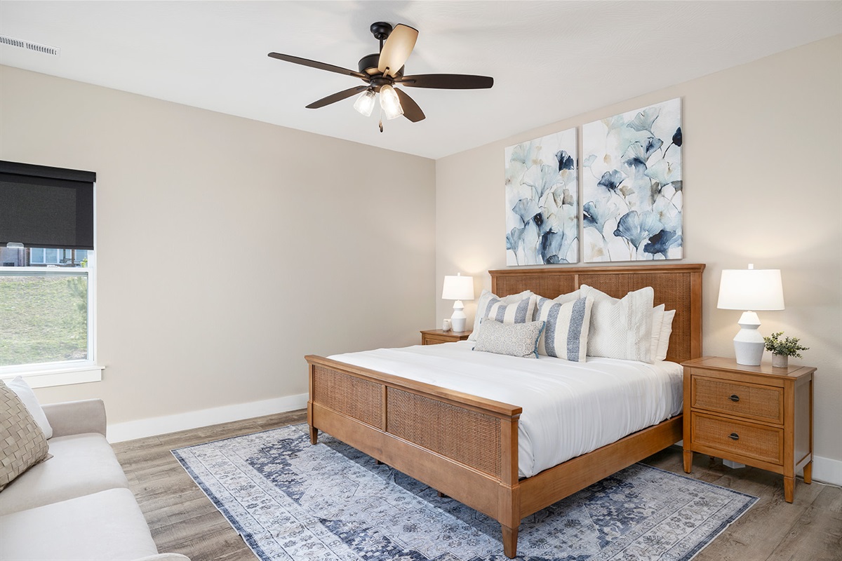 Lower level King with ensuite