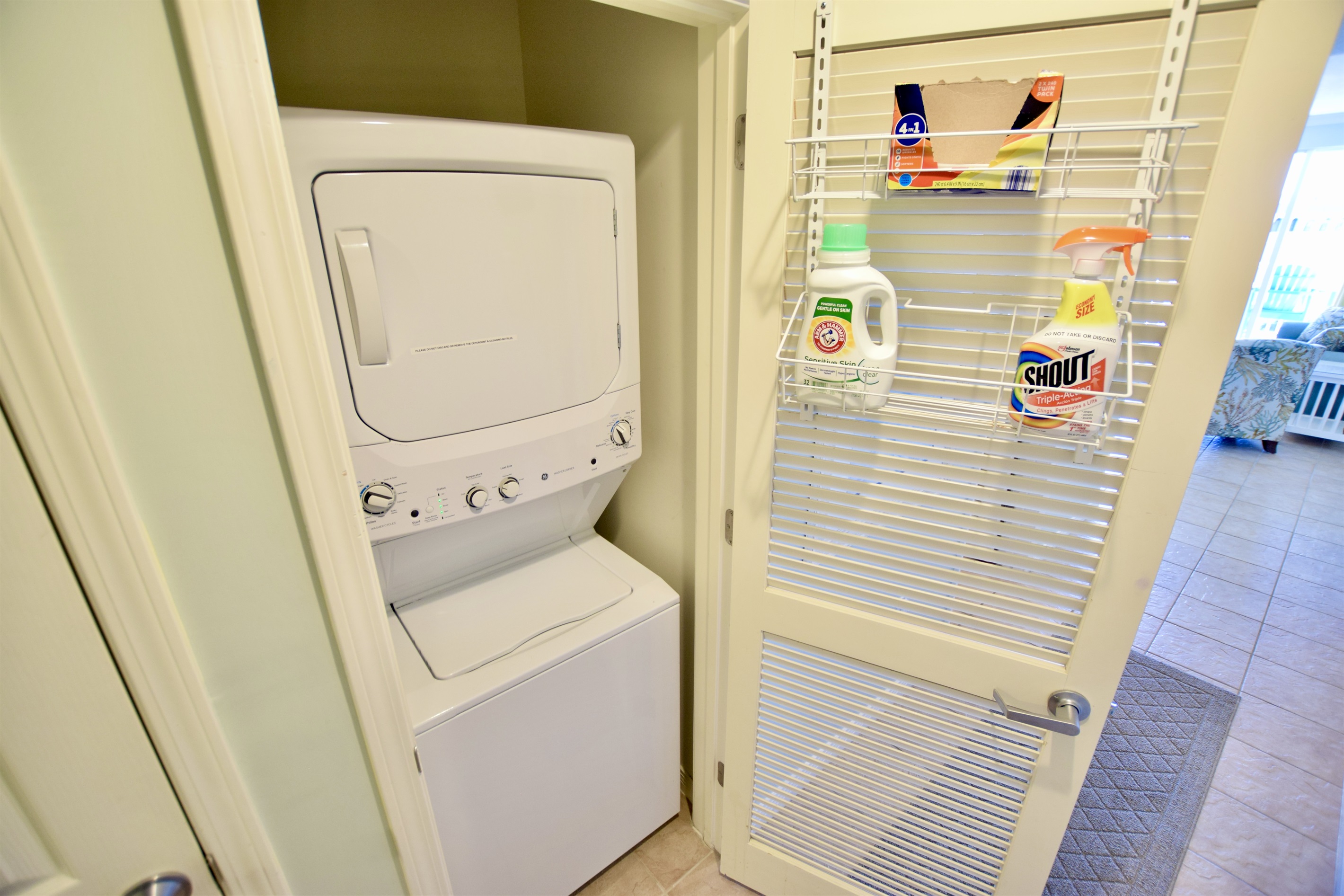 Destin West Gulfside #607: Washer/Dryer