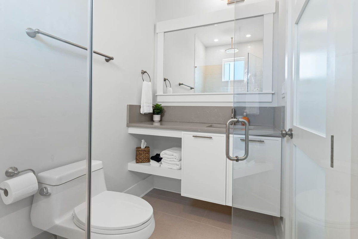 We’ve taken care of the little details so you can pack less. Every shower is stocked with Public Goods body wash, shampoo, and conditioner. A hair dryer is also provided in every full bathroom for added convenience.