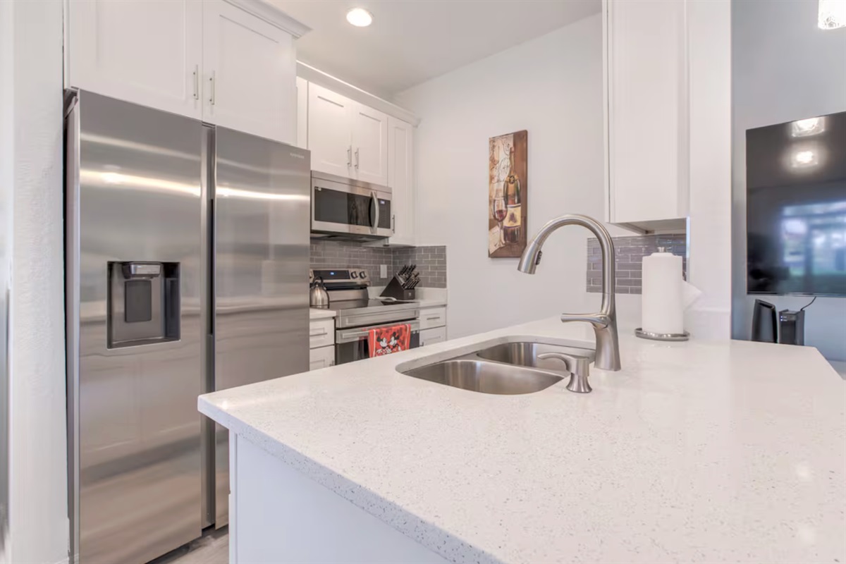 Kitchen with Modern Appliances