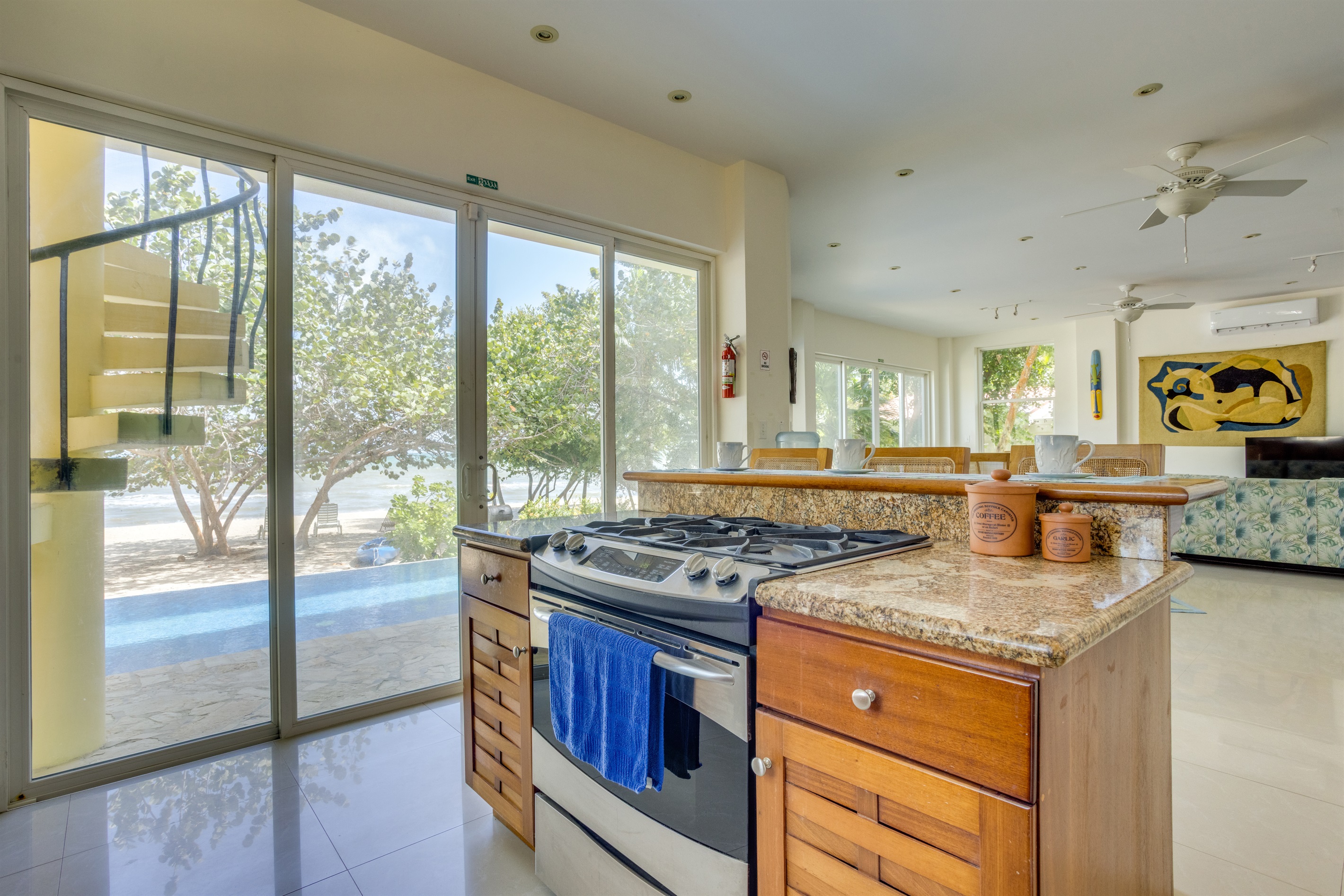 Open concept kitchen for entertainment and TV view