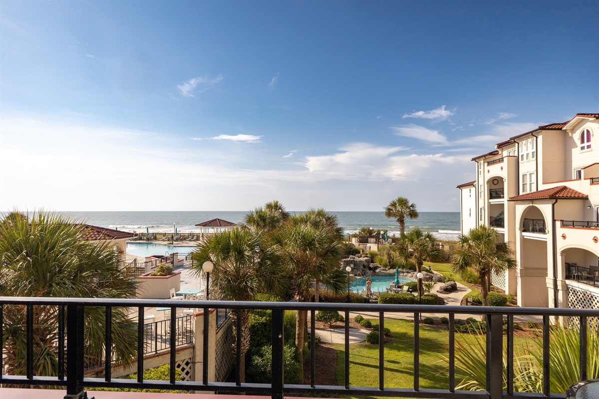 Also overlooking the ocean