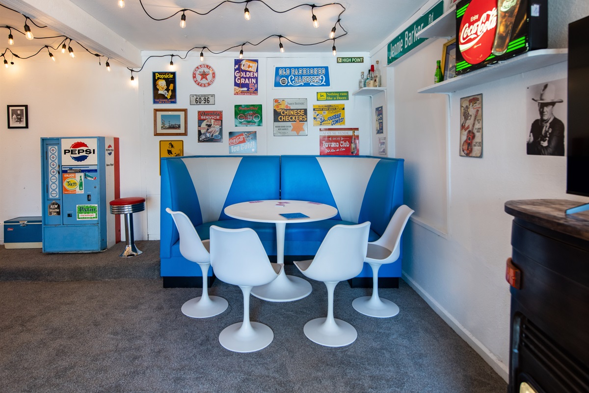 Game room seating