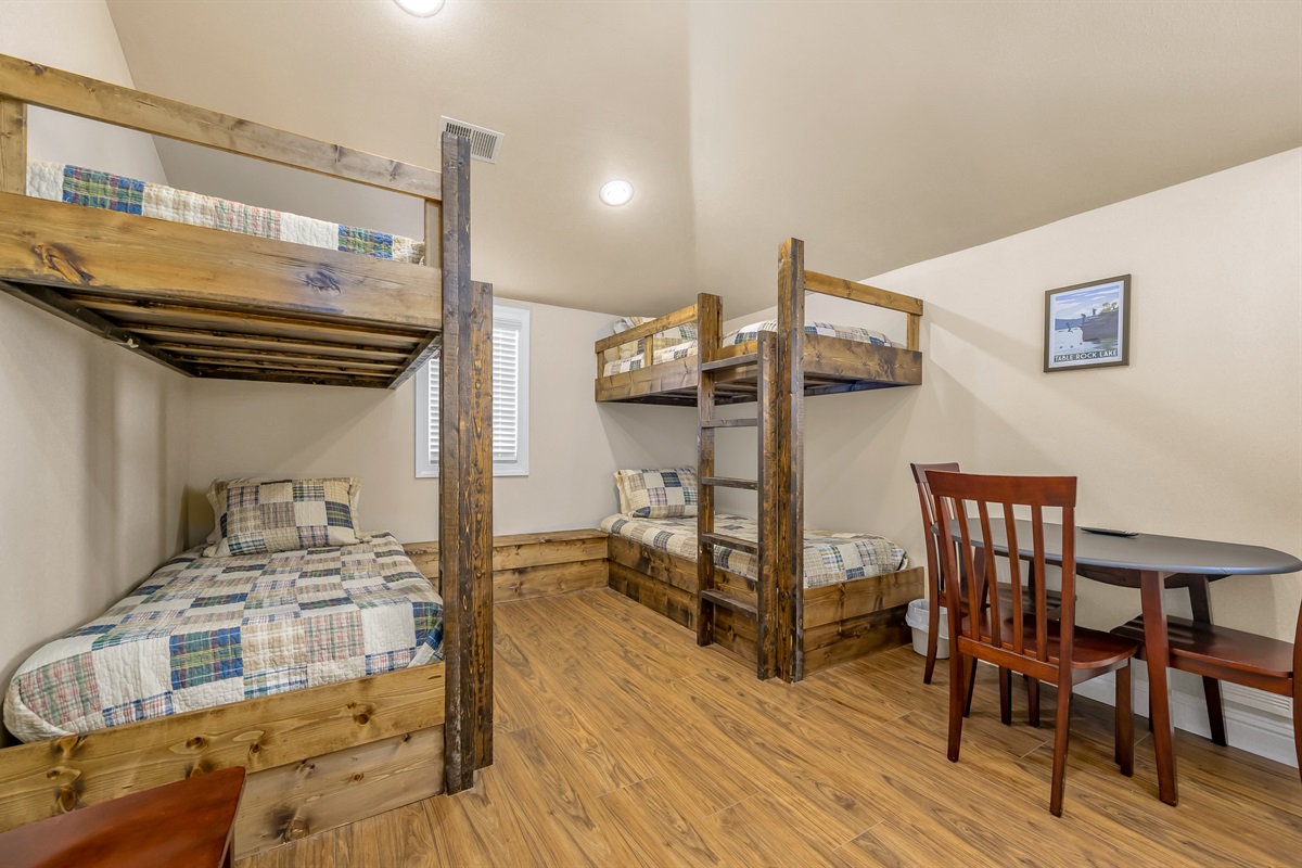 2nd floor Bunk room suite sleeps 4