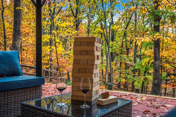 A slow afternoon, a little friendly competition, and the forest as your backdrop