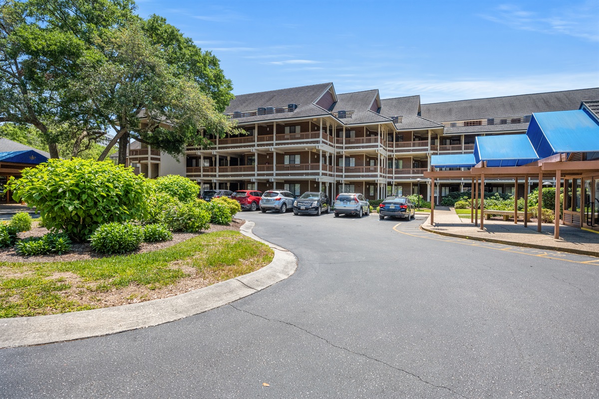 Laurel Court Building
