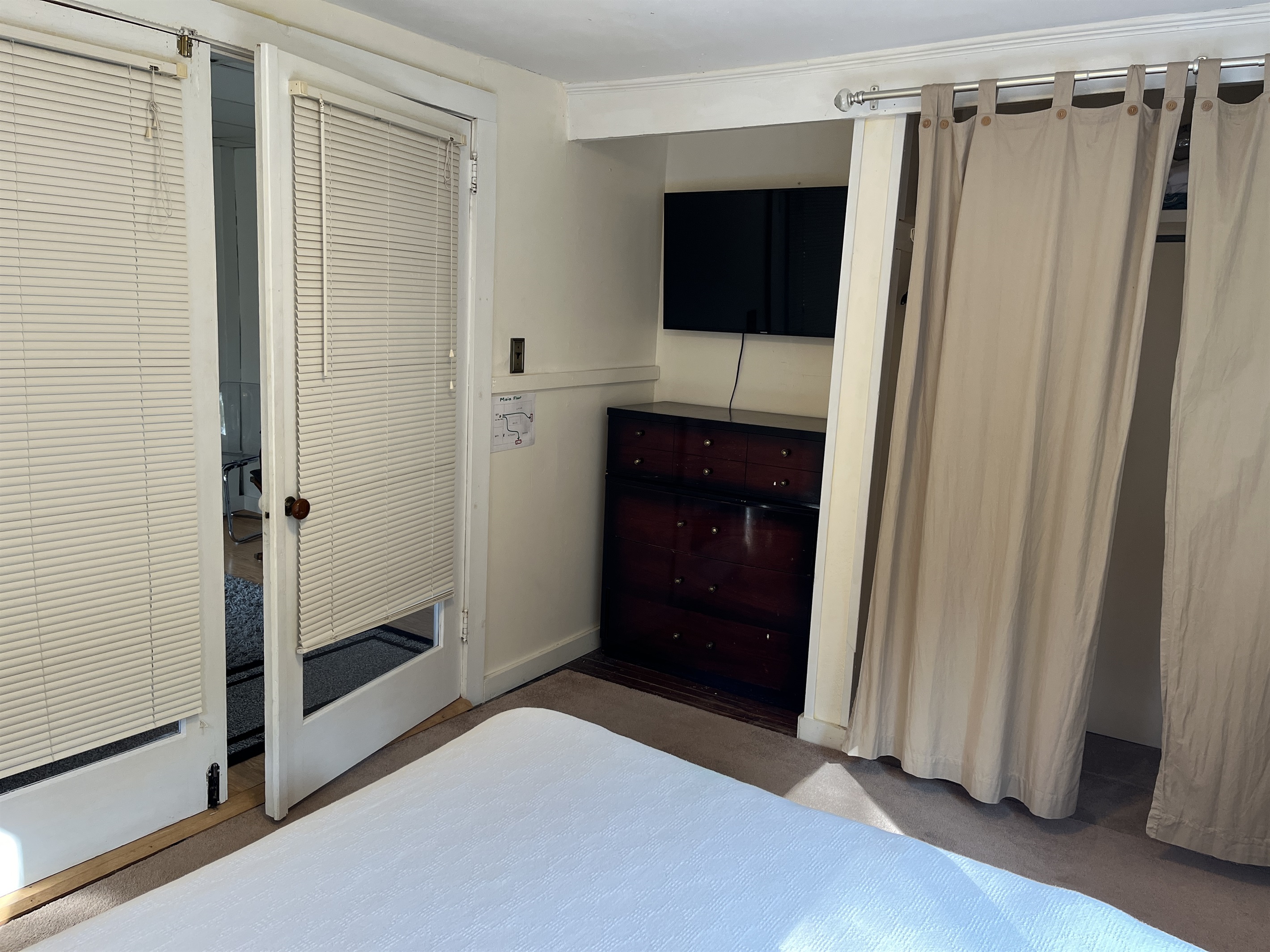 1st floor Double bed