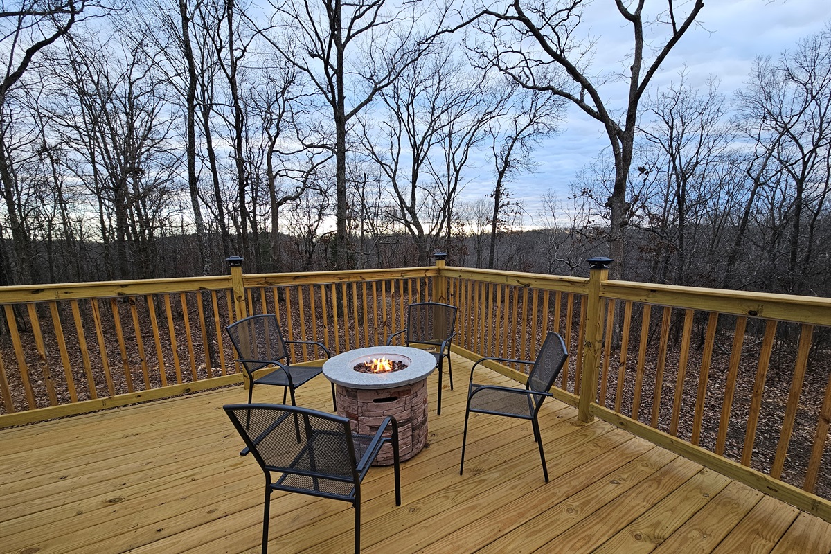 Evenings by the fire, surrounded by nothing but trees