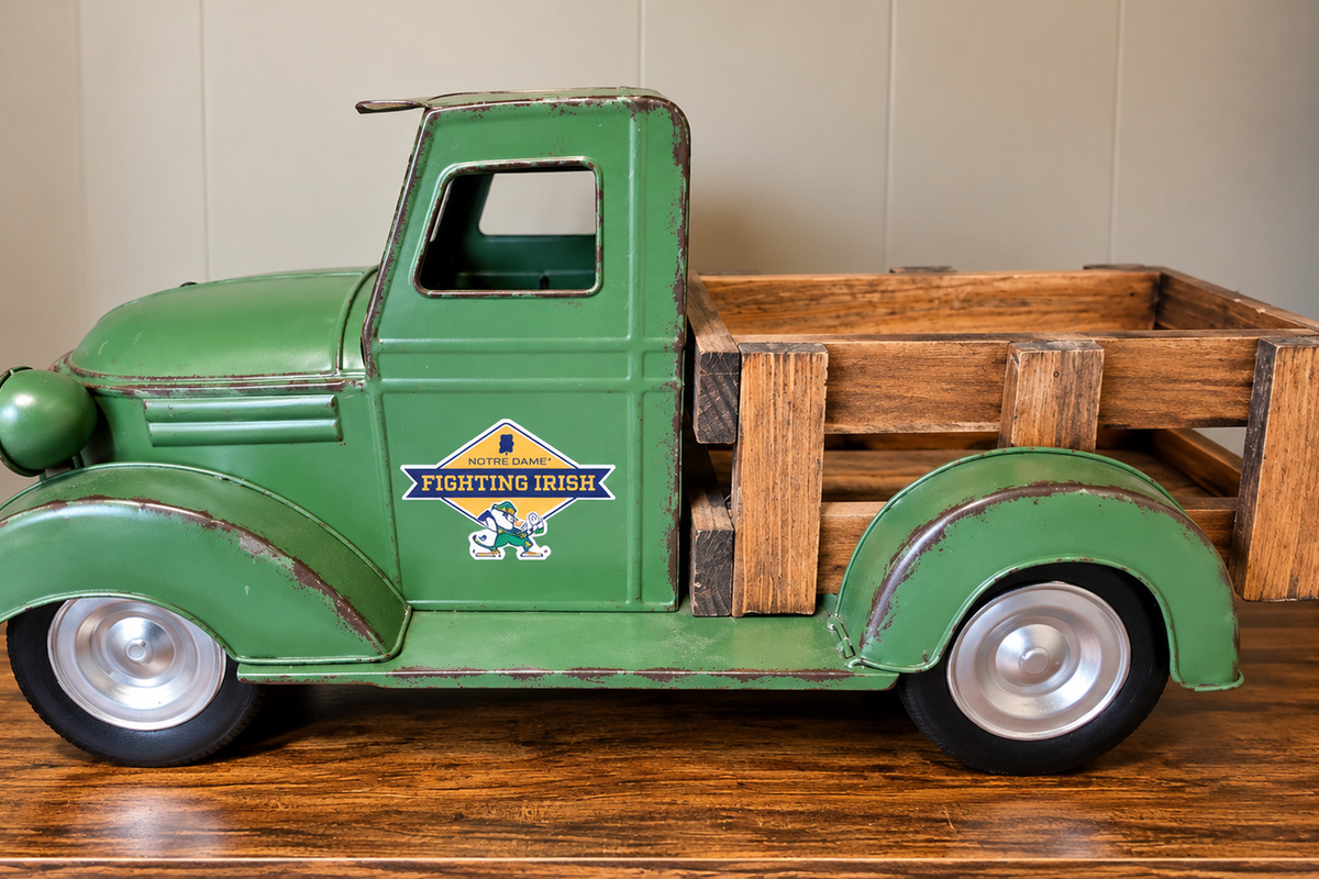 A little Fighting Irish spirit in every detail!