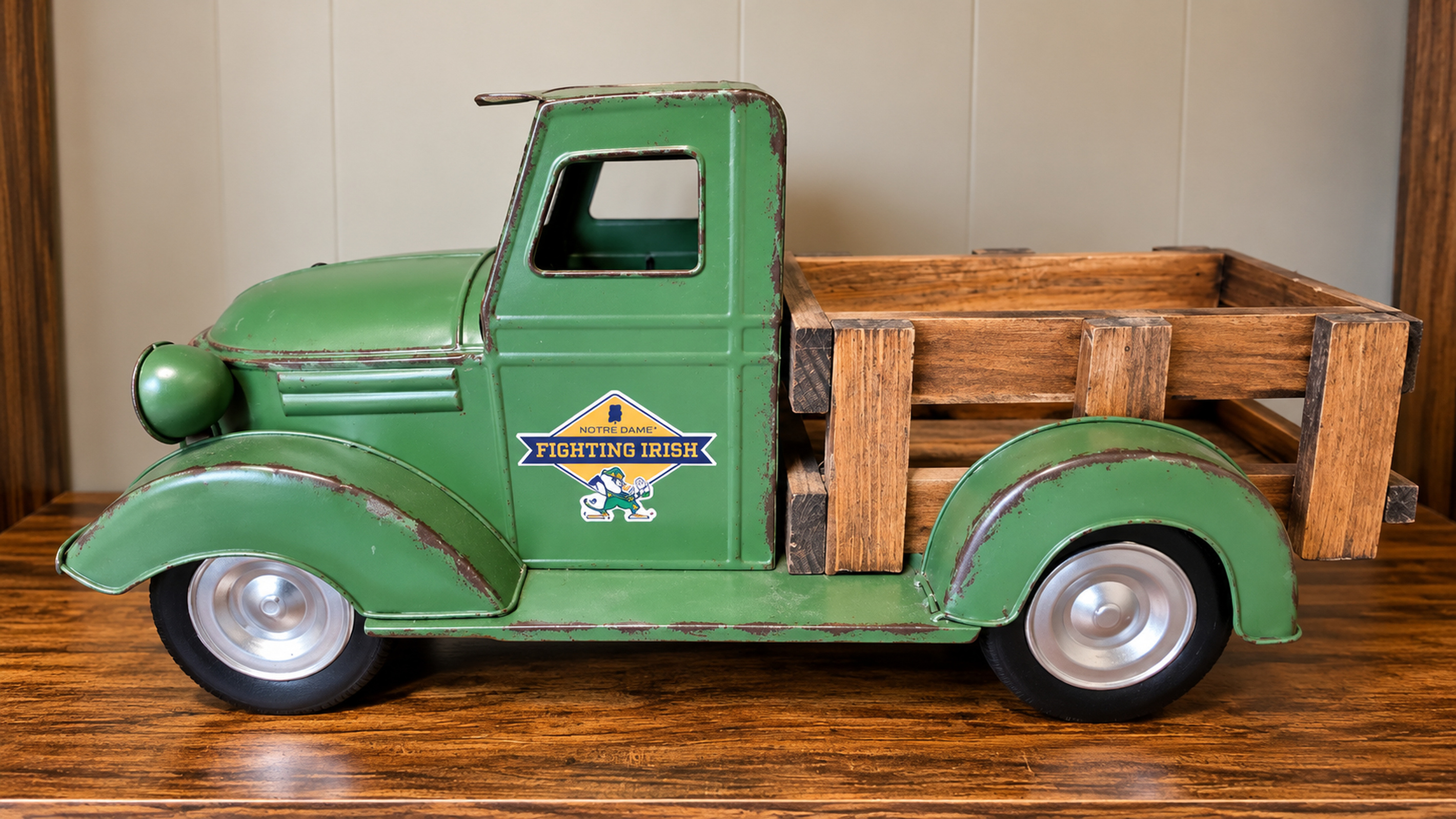 A little Fighting Irish spirit in every detail!