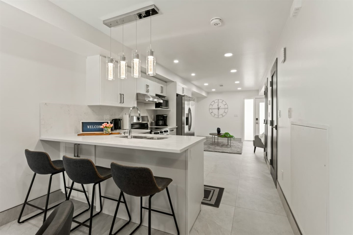  Kitchen/ Dining Room