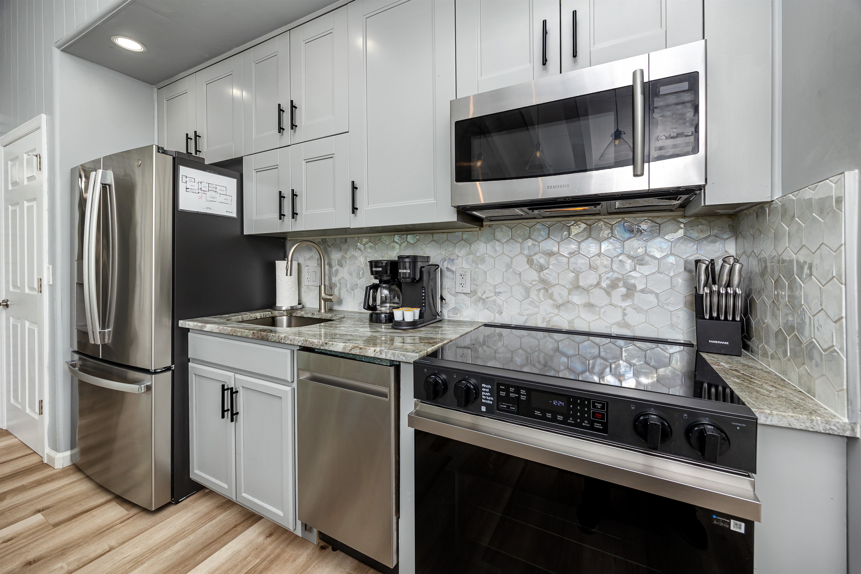 Fully Stocked Kitchen