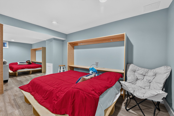 Comfortable furnishings and an open design create a welcoming atmosphere.