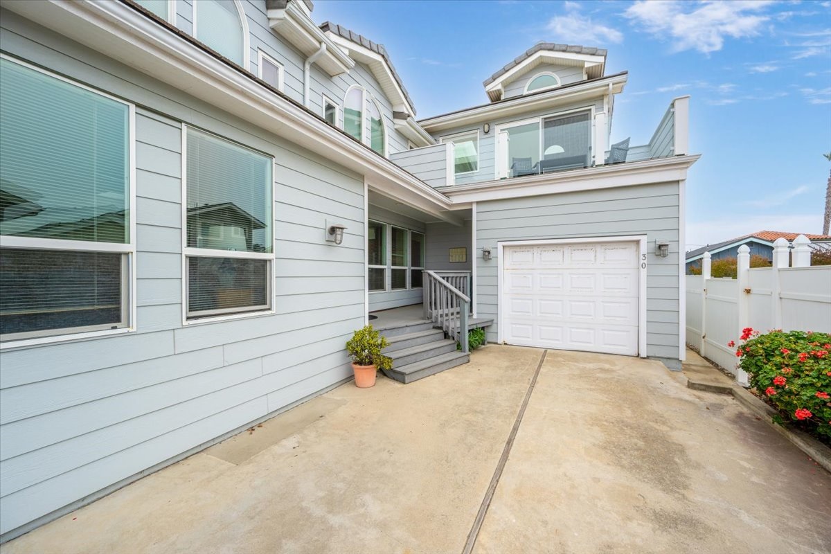 A few steps to the front door