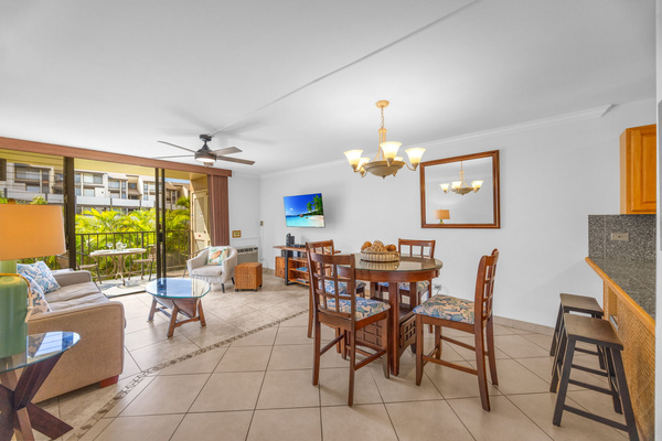 loving room - dining table