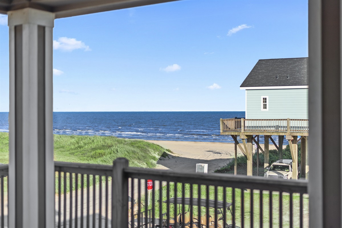 8a8a2c872600420288f37a730c06fd52 Large | Beachhouse | Texas | TX | Vacation Homes | Galveston | Crystal Beach | Kokomo | Breezy Days | Beachfront Elegance | Sunrise Serenity | Southern Sands Property Management, LLC