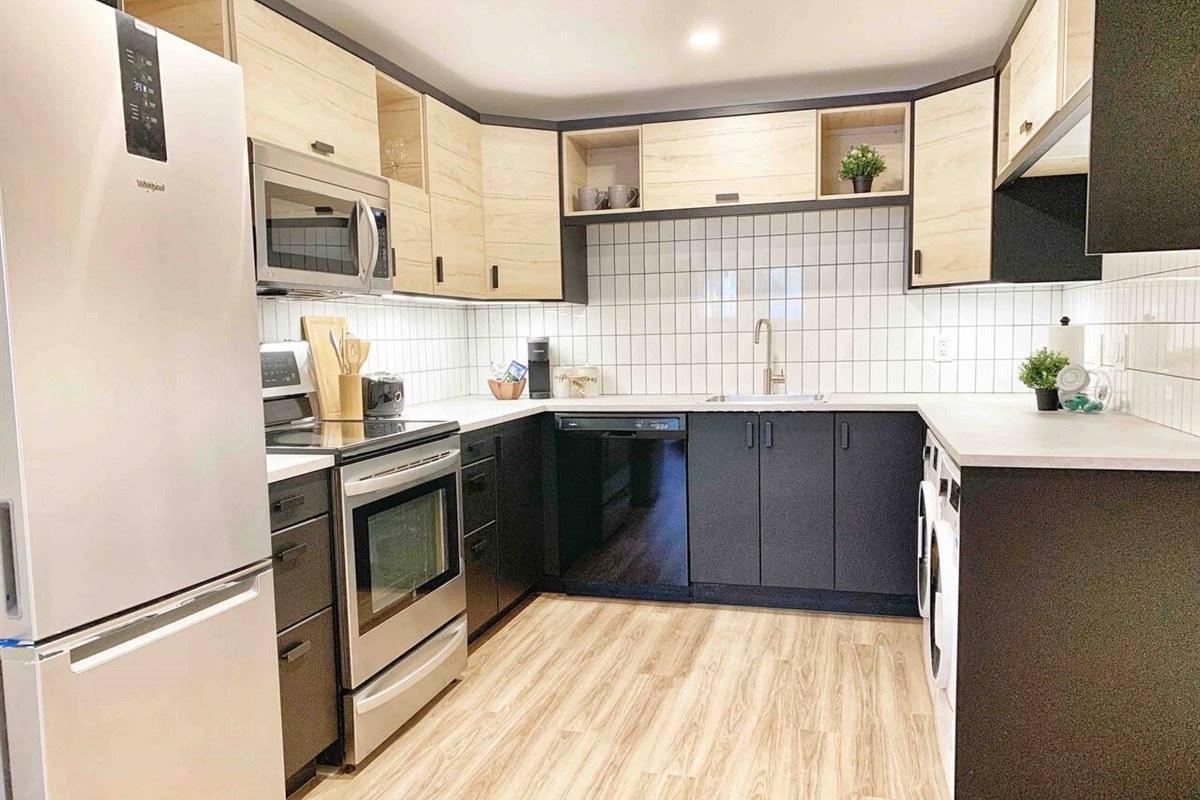 Kitchen layout designed for real meals, longer stays, and everyday cooking.