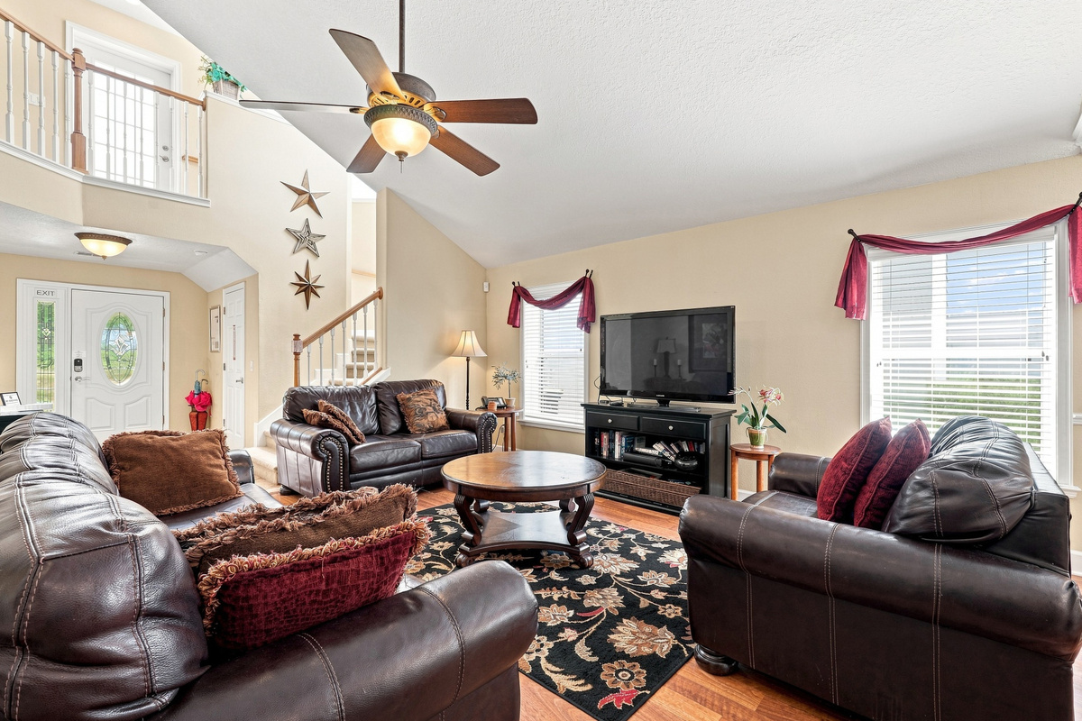 Open, spacious and well equipped