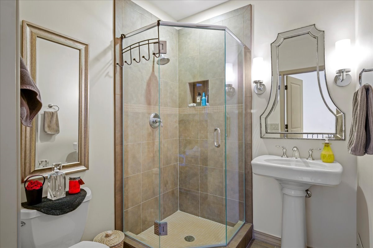 Guest bathroom