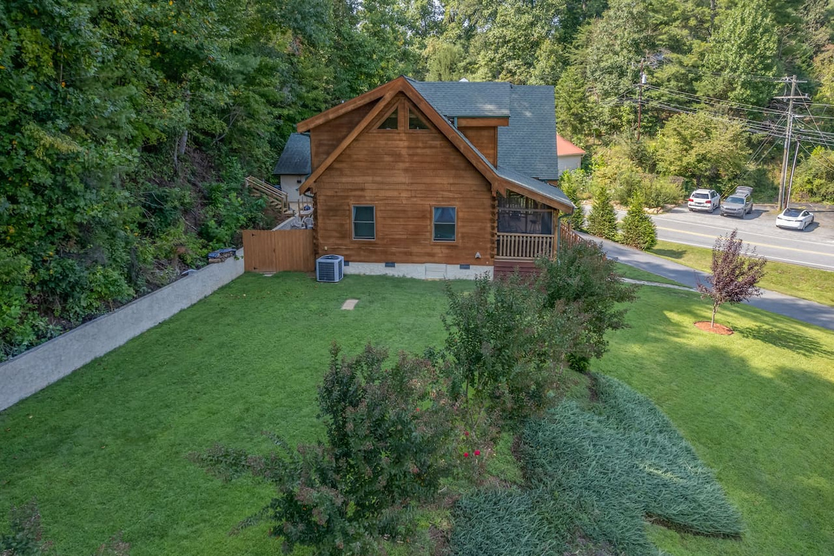 Left front view of the home with firepit available 