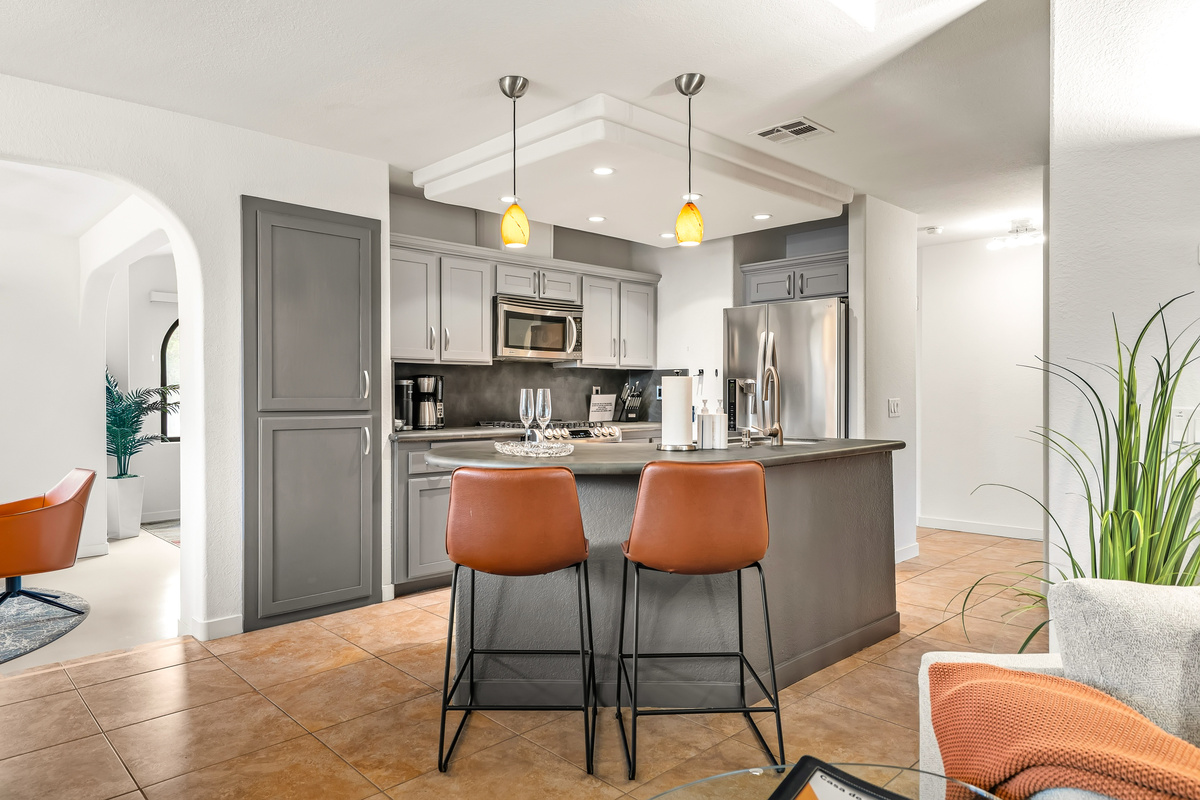 breakfast bar