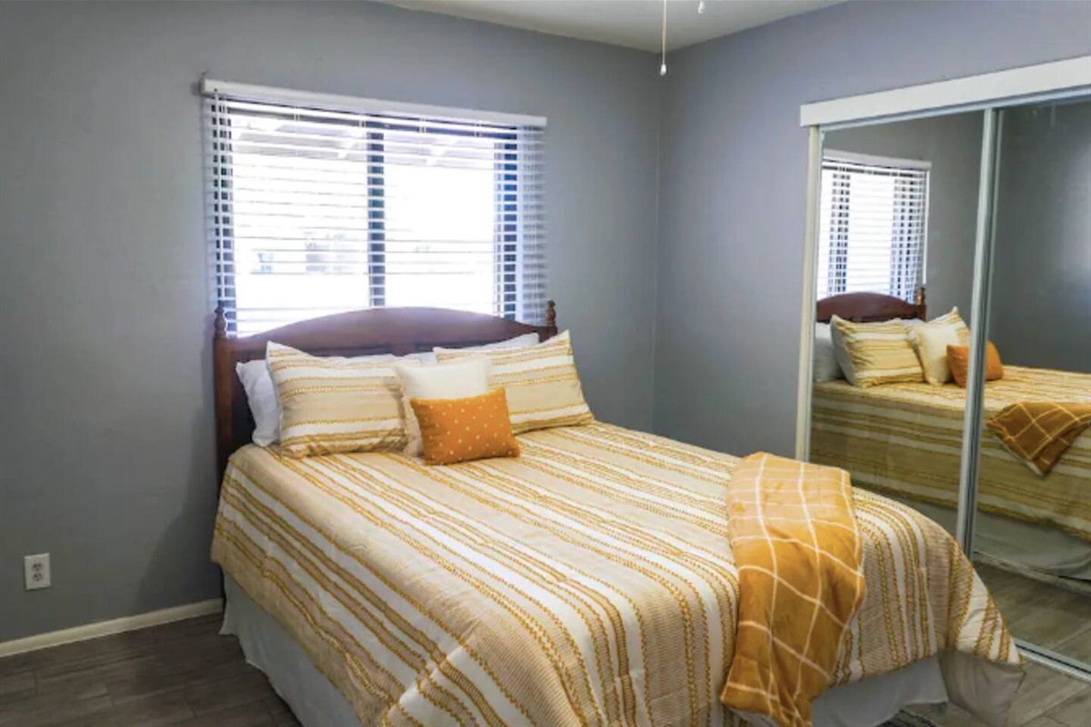 6th bedroom with Queen Bed.