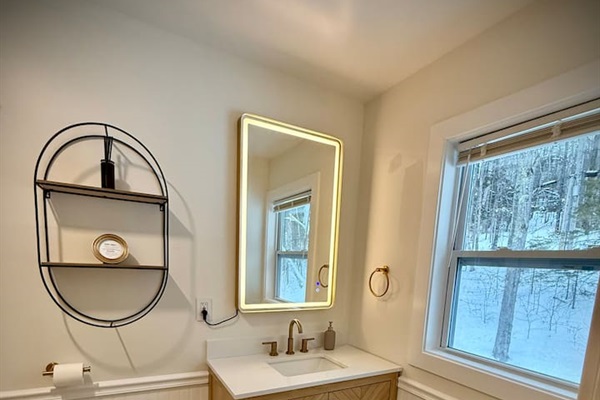 Full Bathroom