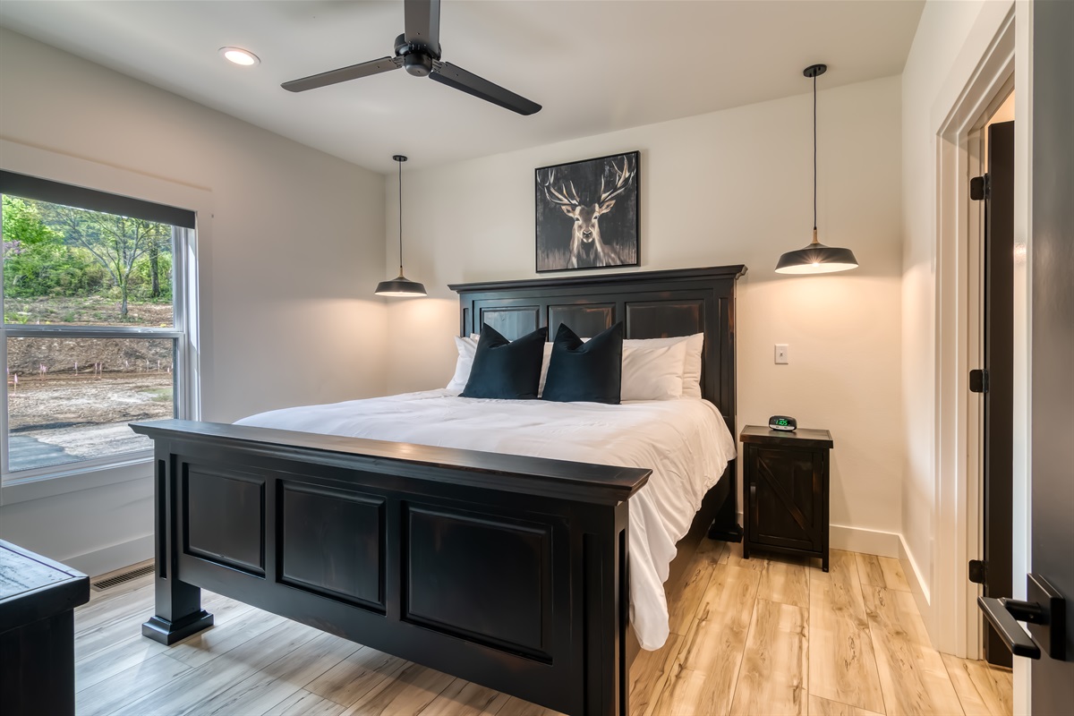 King #1 with ensuite bathroom