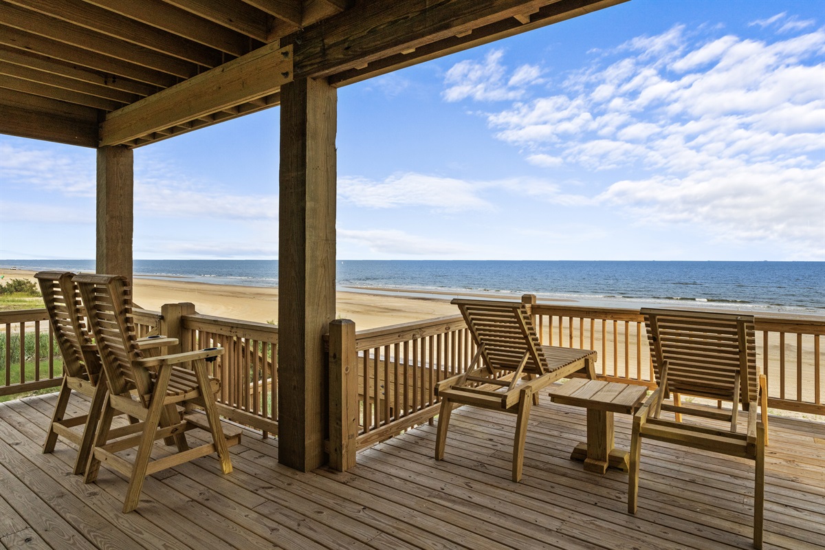 8b148f54ac9047cd81529b8975e05355 Large | Beachhouse | Texas | TX | Vacation Homes | Galveston | Crystal Beach | Kokomo | Breezy Days | Beachfront Elegance | Sunrise Serenity | Southern Sands Property Management, LLC