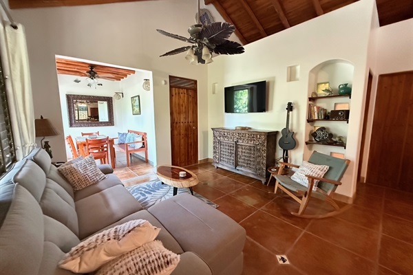 Open living room/kitchen