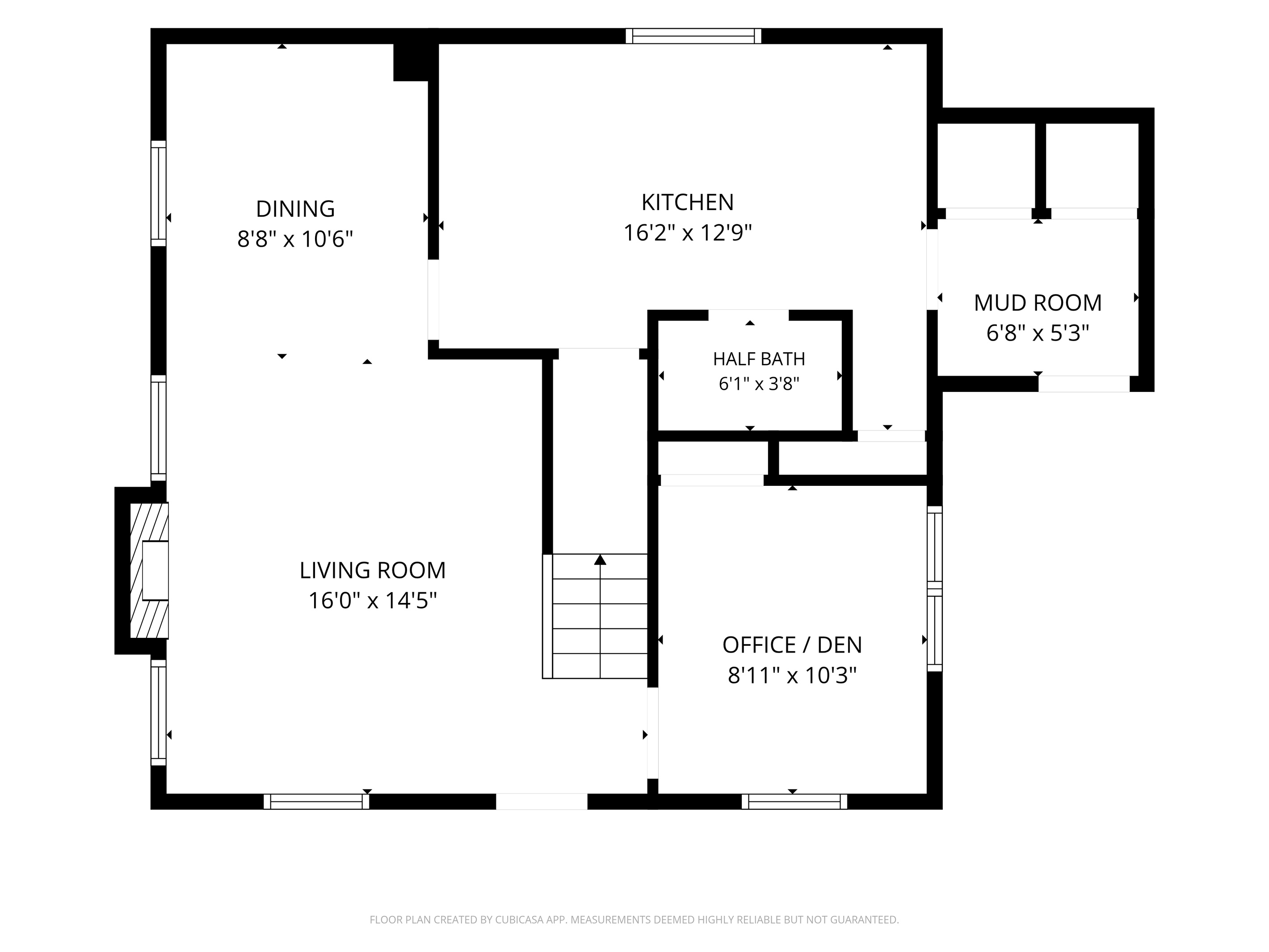 Plan your daily group gatherings using our clear first-floor schematic. Strategically located near Acadia National Park, this downtown home offers an open dining and living area, dedicated workspace, and a mudroom to drop your hiking gear.
