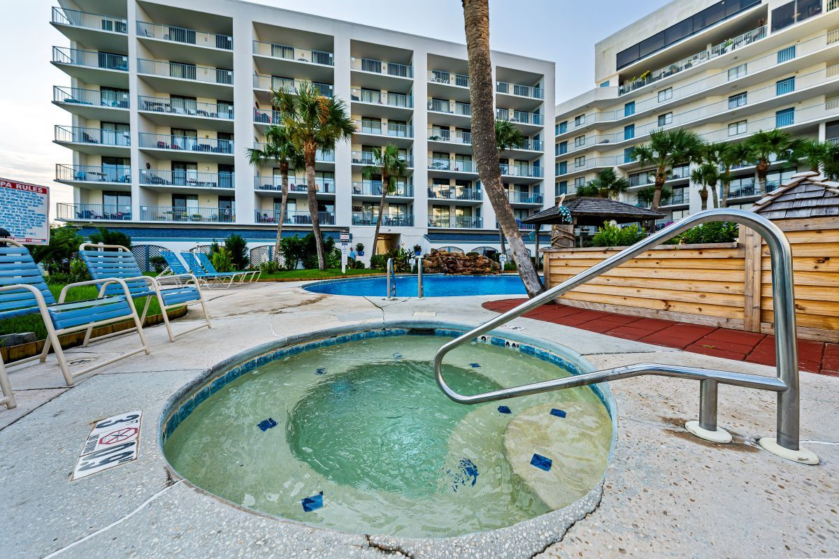 Hot Tub