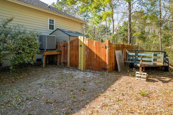 Fenced Yard