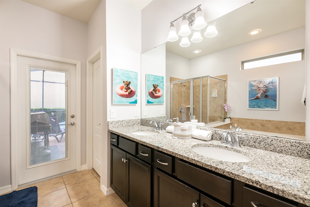 Master Bath 1 - Shower, Tub and Pool Access