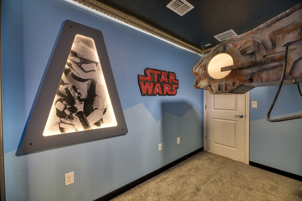 Star Wars Bunk Room
