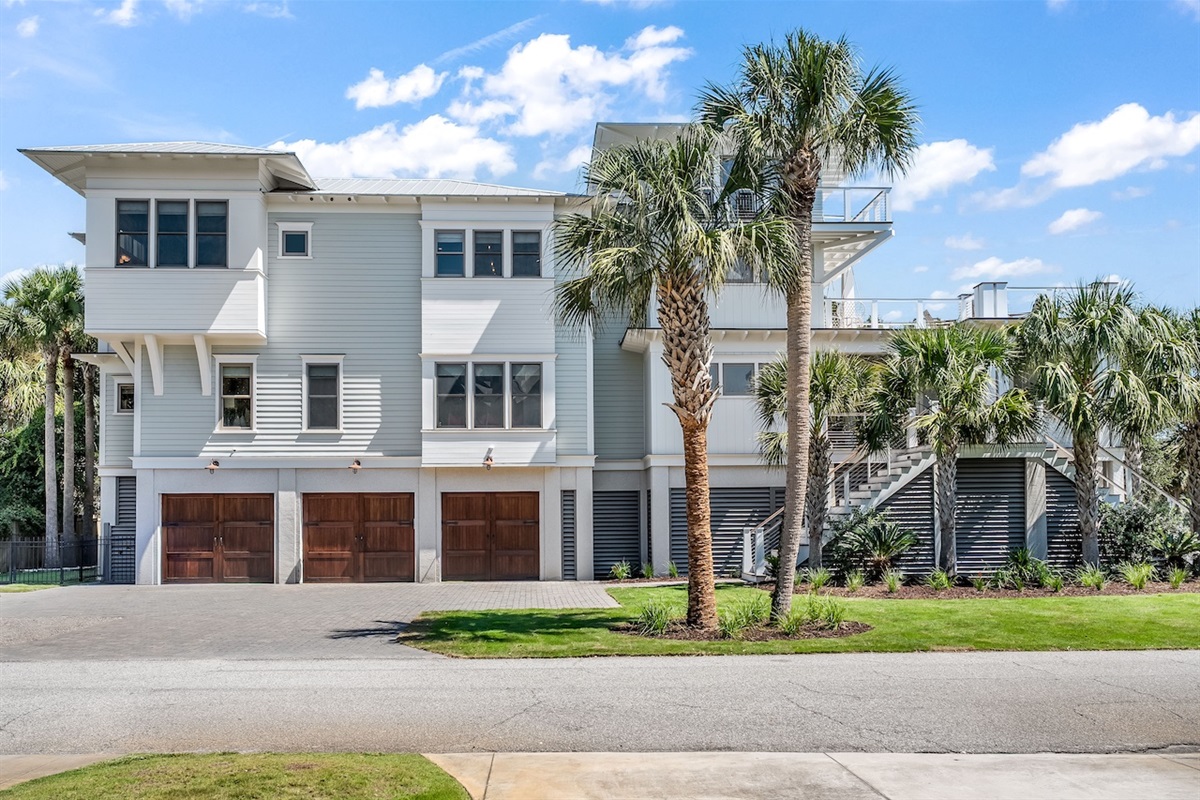 Side Exterior of Home Shore Thing | 4001 Palm Blvd | Isle of Palms, SC | IOP Escapes