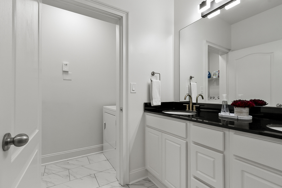 Master Ensuite Bathroom and Laundry