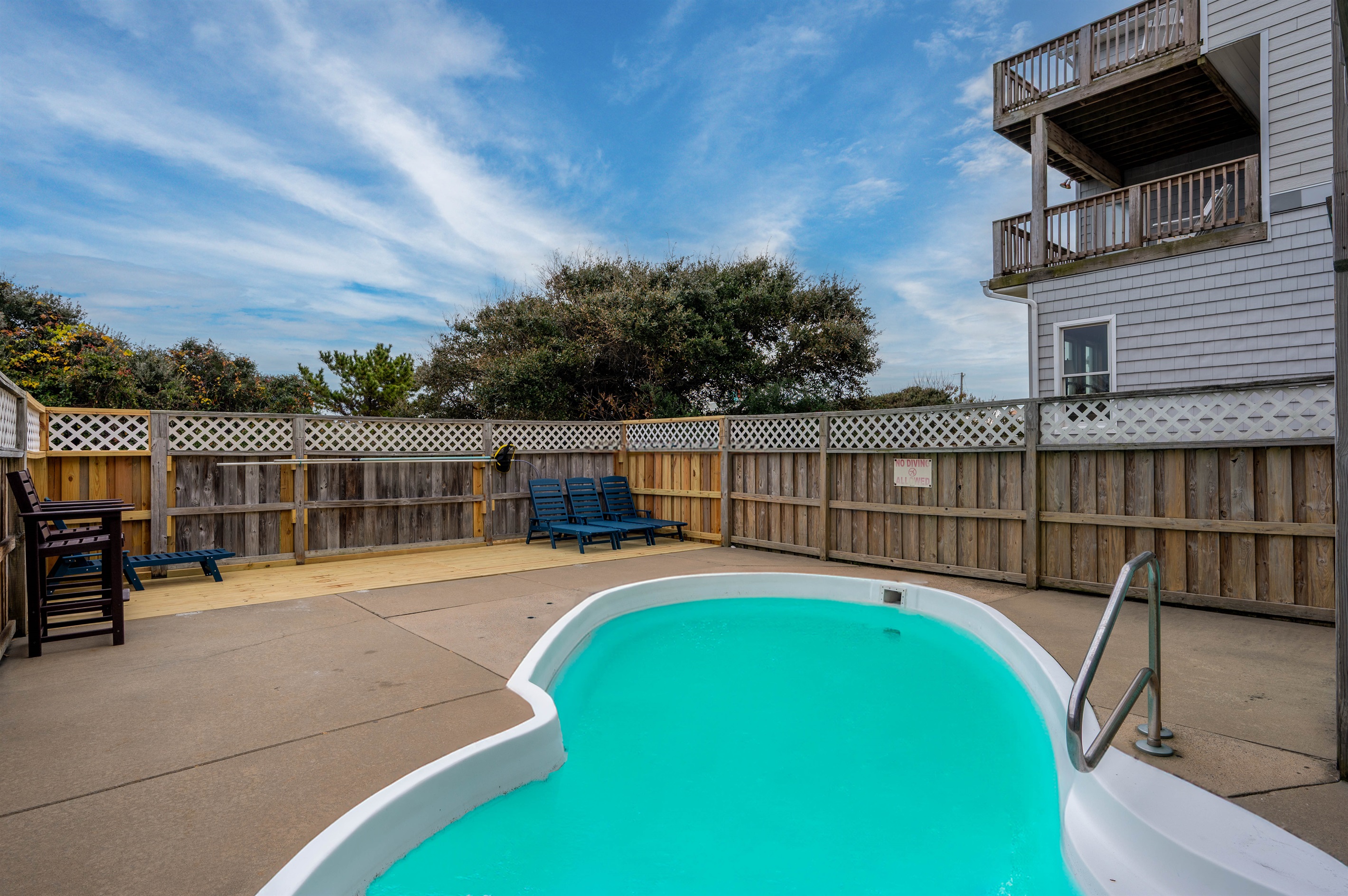 Refreshing private pool just for you.