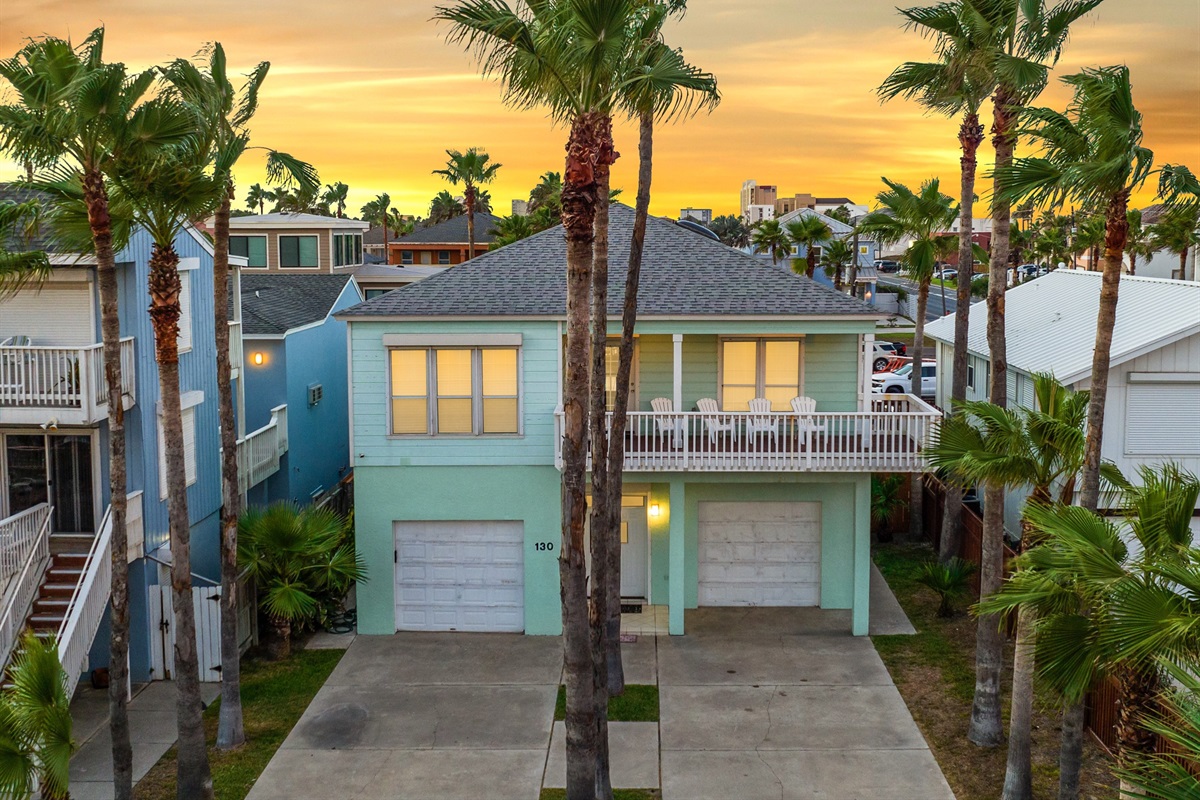 Orion's Landing will be the perfect getaway for your entire group.