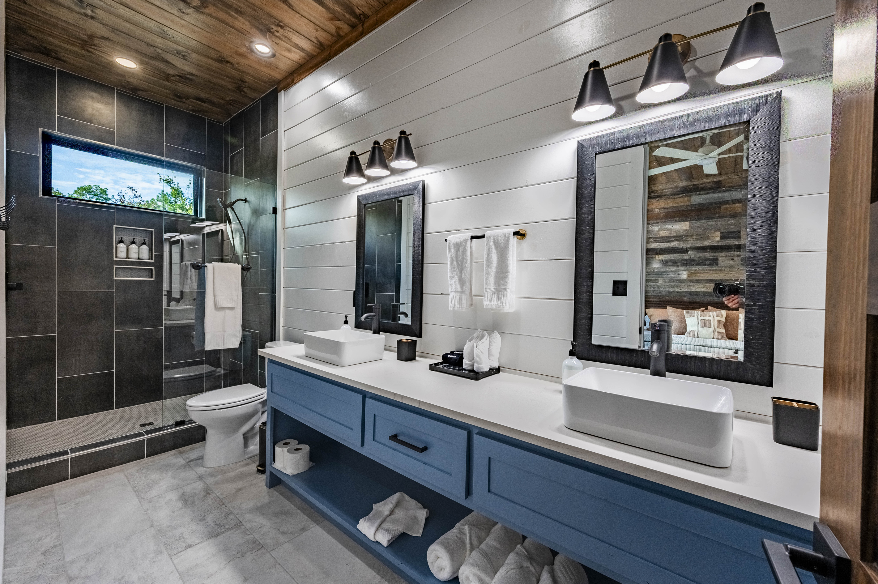 King Ensuite 2
