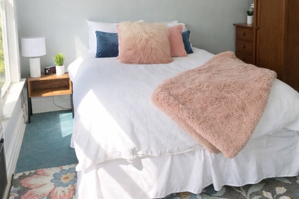 Bedroom #4 of 4: Queen bed + futon -  sleeps 2-4 guests