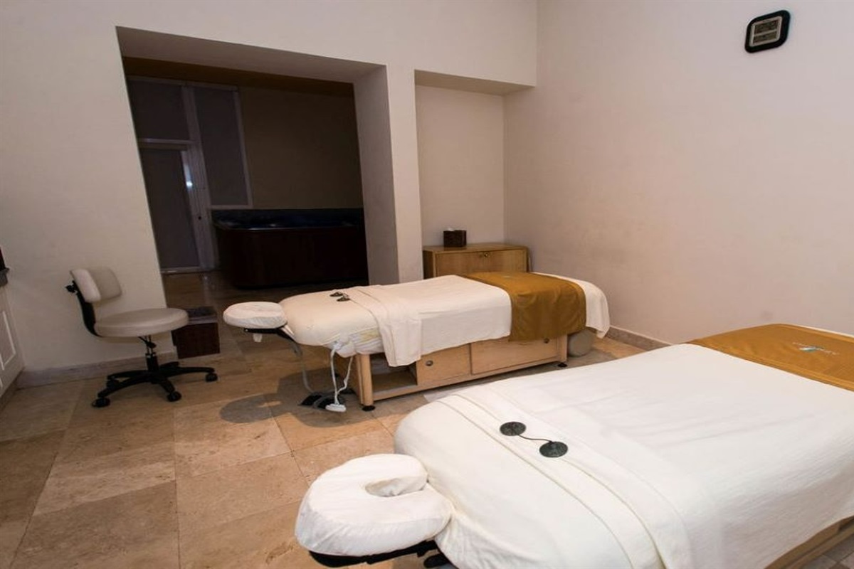 Spa at Pueblo Bonito Emerald Bay, Vacation Travel Exclusives