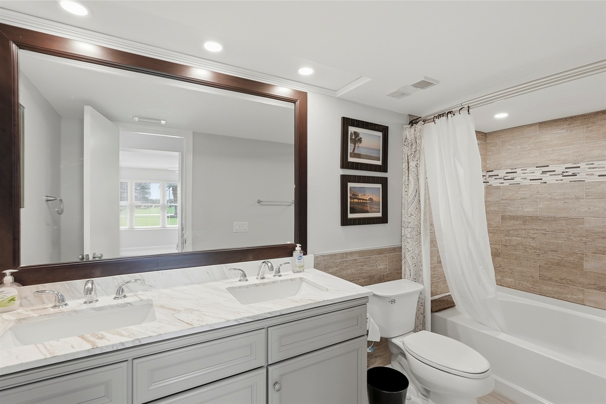 Primary Bathroom - Double Vanity, Shower/Tub Combo