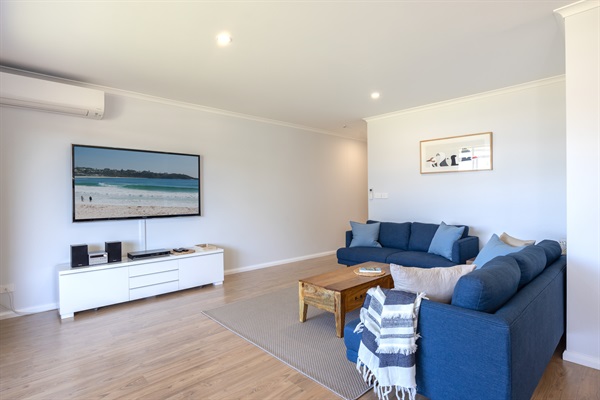 Stream using the Apple TV or make a choice from the 350+ DVD library.