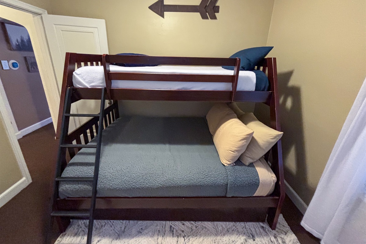 Spacious and versatile—our extra room offers the perfect space for relaxation or productivity.