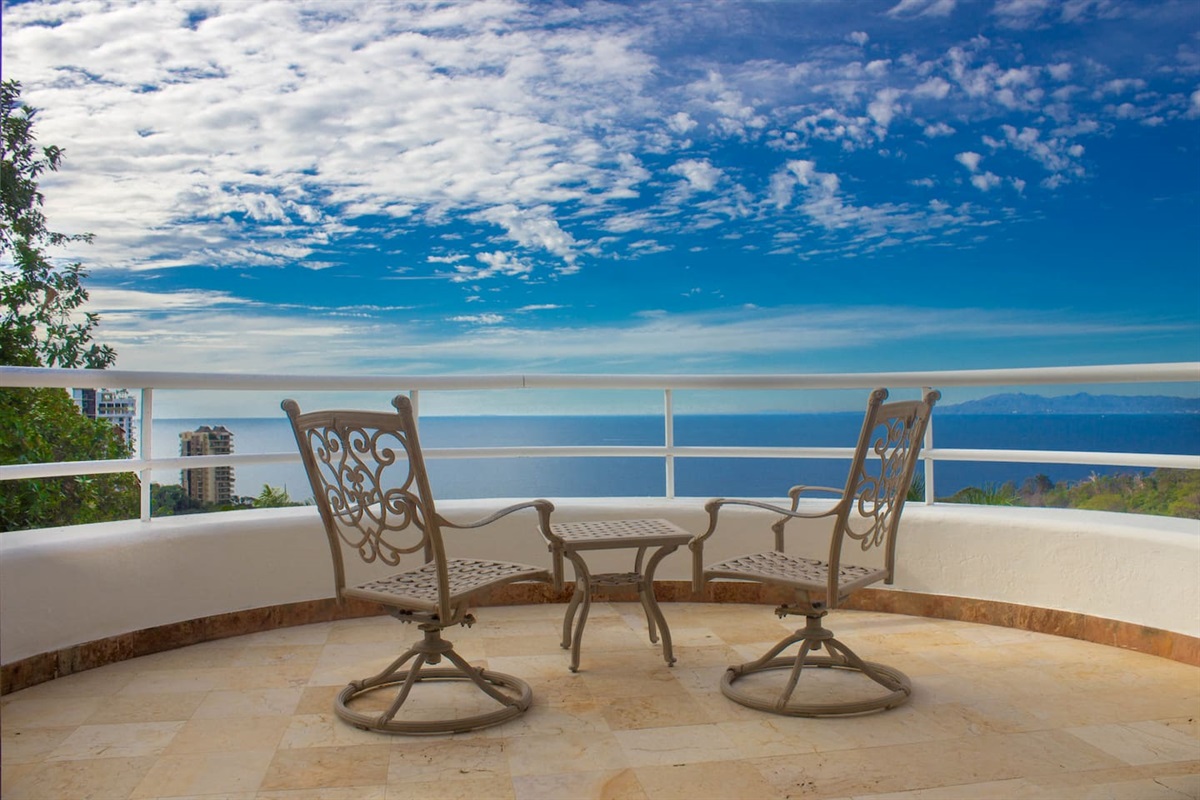 Master Suite I - Balcony