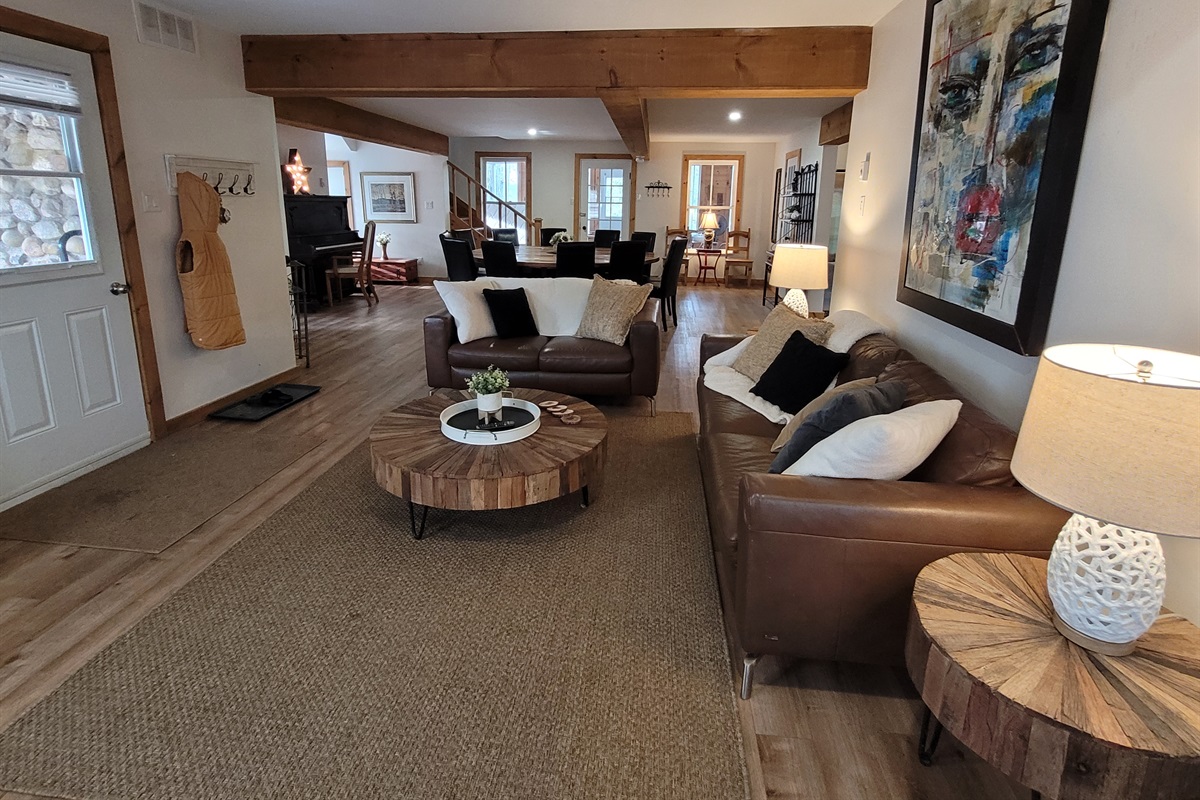 Seating in comfort in the Living Room; pullout couch too!